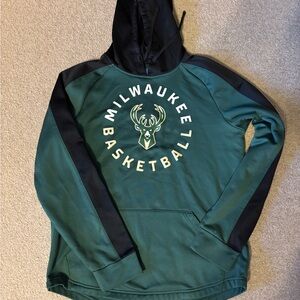 Milwaukee Bucks Basketball Green Hoodie, Men’s medium